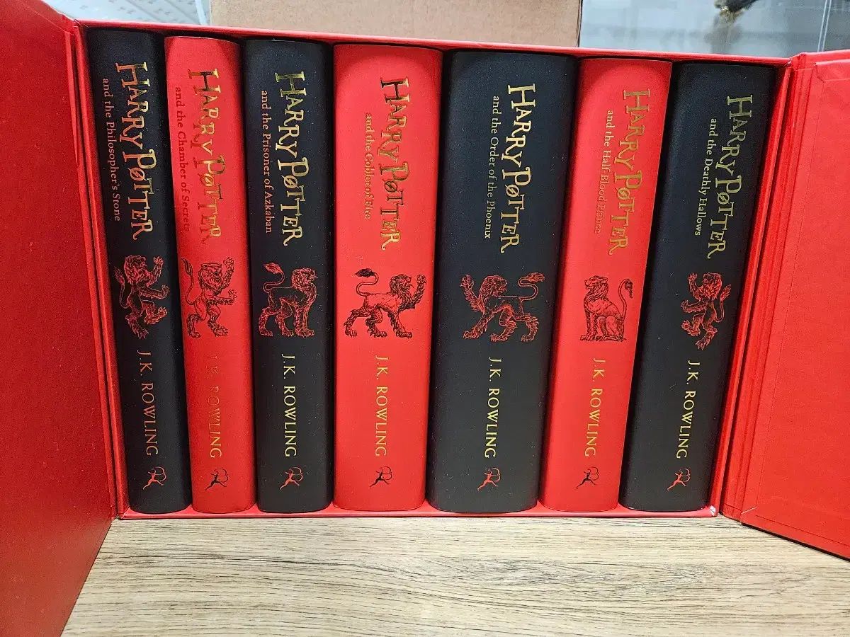 ハリーポッター 原書 寮エディション ハードカバー
