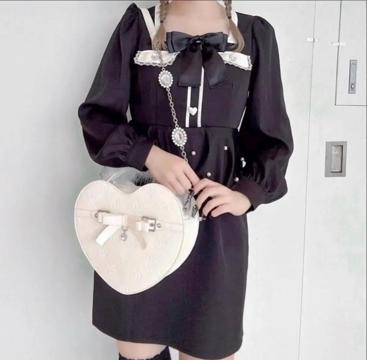 アンクルージュ ハート ペプラム タイト ONE PIECE 量産型 地雷系 MAZ PIUM