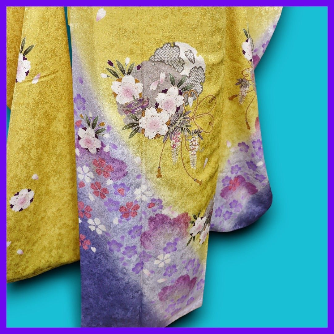 清楚な裾暈しの古典柄 成人式