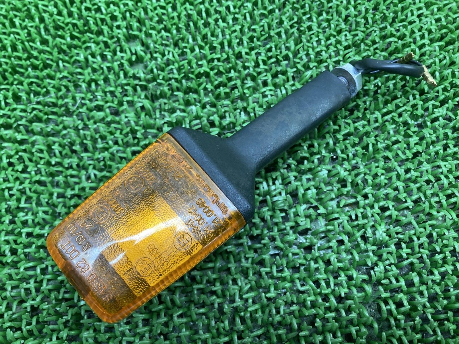 900 MHR リアウインカー 左 21 0042 ドゥカティ 79 84年 前期 Ducati MikeHailwoodReplica マイクヘイルウッド dO