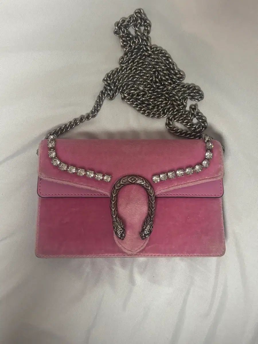 グッチ ディオニソス ピンク ツアーベルベット チェーンバッグ