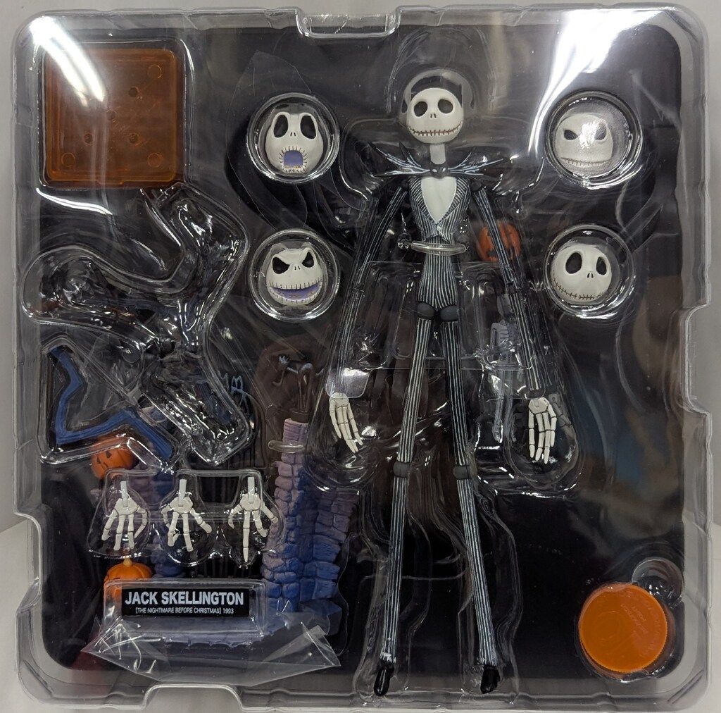 海洋堂 特撮リボルテック ジャック・スケリントン - メルカリ