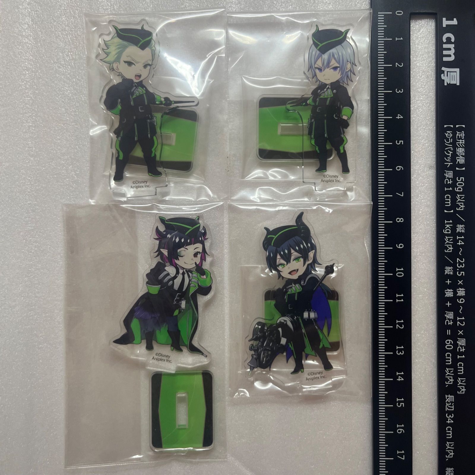 ツイステ 1周年 アクスタ ディアソムニア 4点セット Q5 - メルカリ