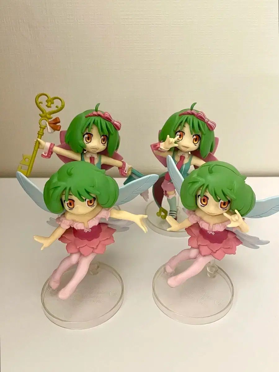 【人気セール，100%新品】 (まとめ売り) 超時空要塞マクロス フロンティア ランカ フィギュア 4個 セット 美少女 フィギュア その他