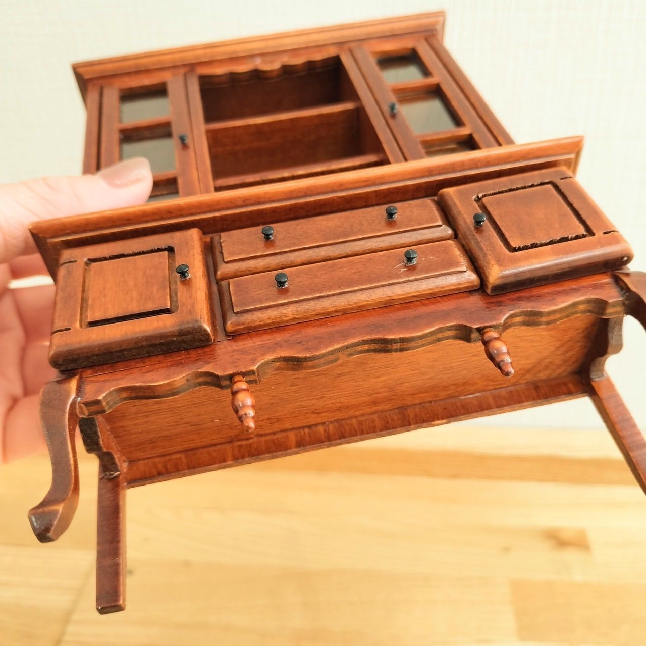 ドールハウス用 キャビネット ミニチュア 食器棚 家具 本棚