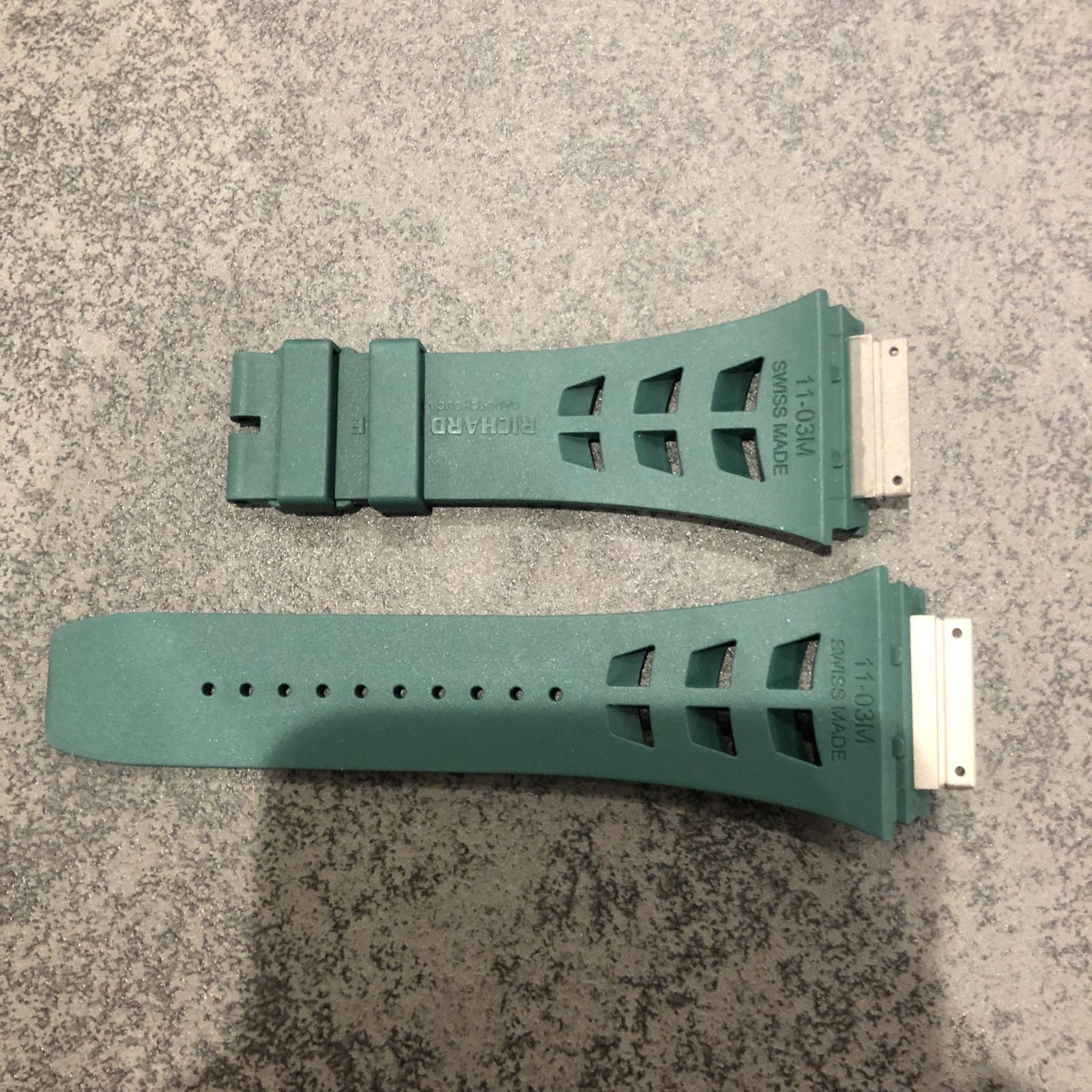 リシャールミル用ダークグリーンラバーベルト 11-03Ｍ