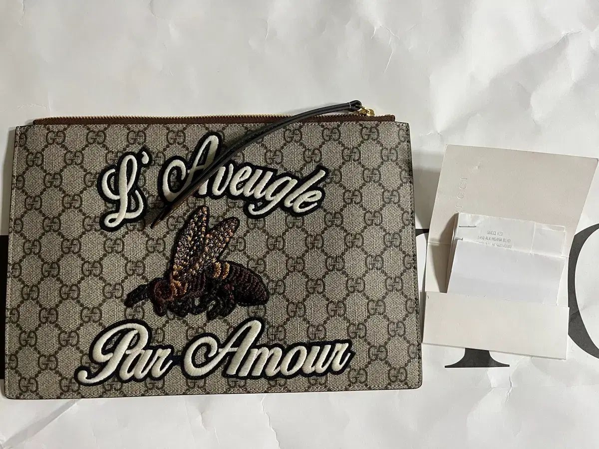 グッチ みつばち刺繍 gg シュプリーム クラッチバッグ