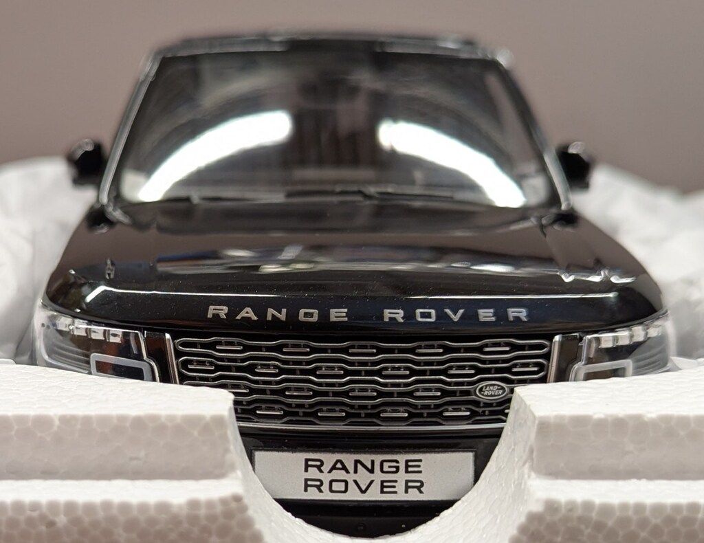  LCD MODEL 1 18 Land Rover Range SVAutobiography Dynamic ブラック その他 自動車