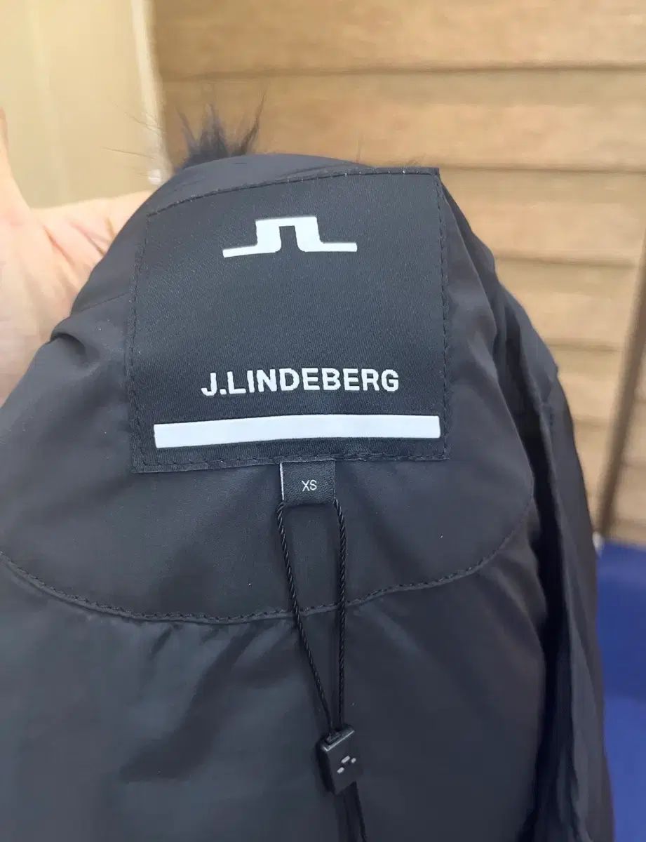 J.LINDEBERG(J.リンドバーグ) ロング ダウン ベスト XS - メルカリ