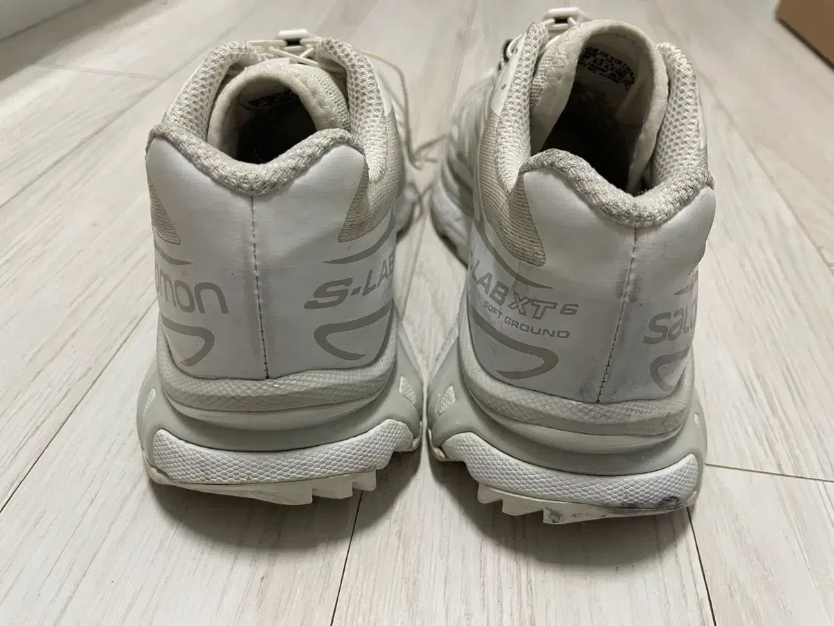  SALOMON XT-6 白 235 登山靴 トレッキングシューズ アウトドアシューズ