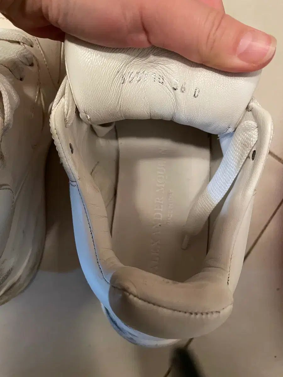 オーバーソール スニーカー