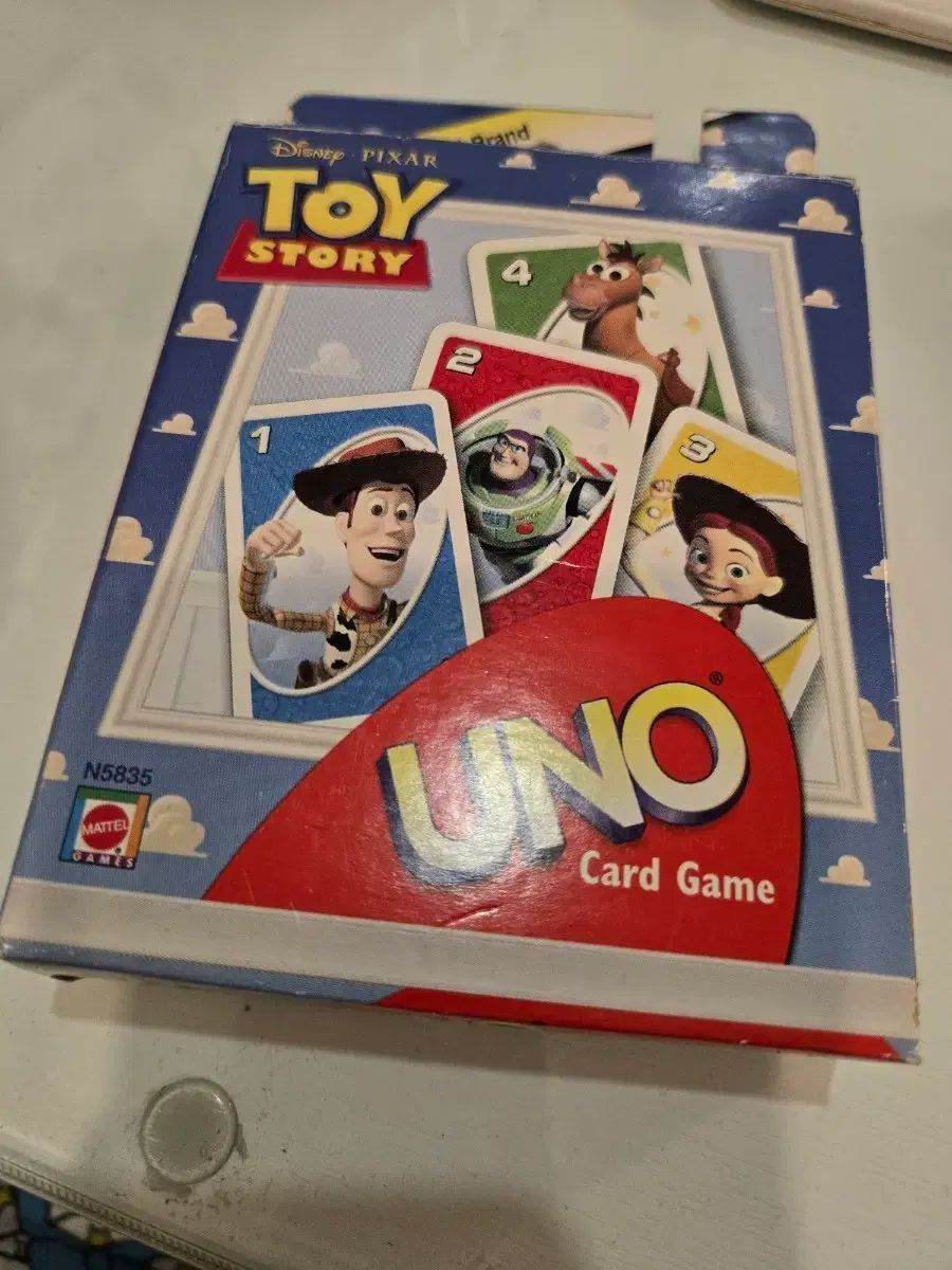ディズニー トイストーリー UNO カード ゲーム
