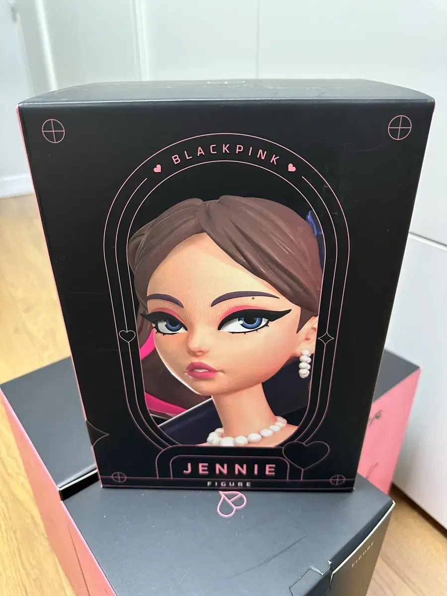 BLACKPINK コレクターズ・エディション フィギュア ジェニ 新品 - メルカリ