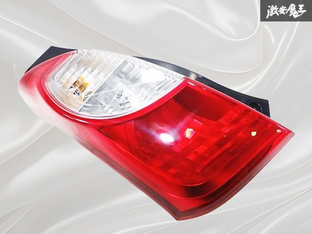 純正□クルーガーACU25W□左テールランプ□630247