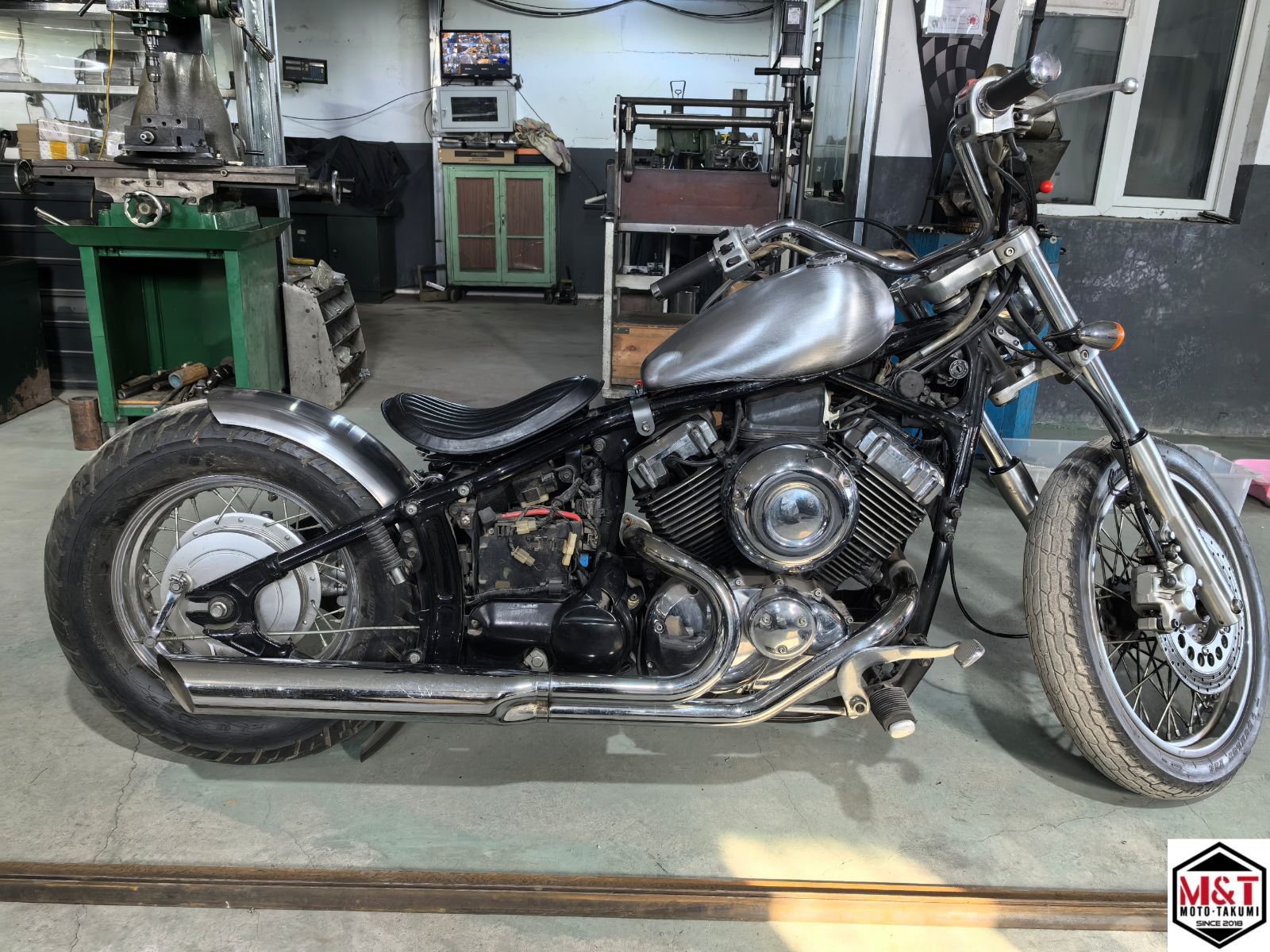 T-166 7L マスタングタンク ヤマハ ドラッグスター400 ドラッグスター