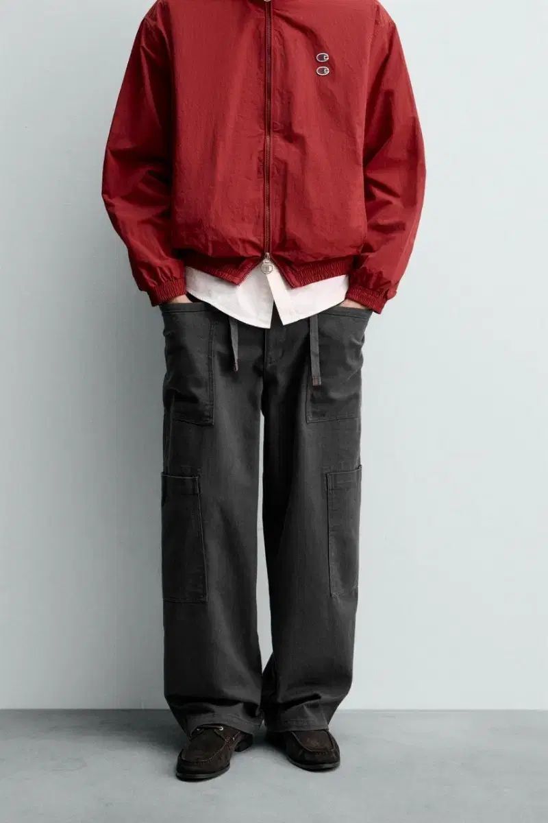 M ザラ x チャンピオン ドローストリング カーゴパンツ アンスラサイト グレー