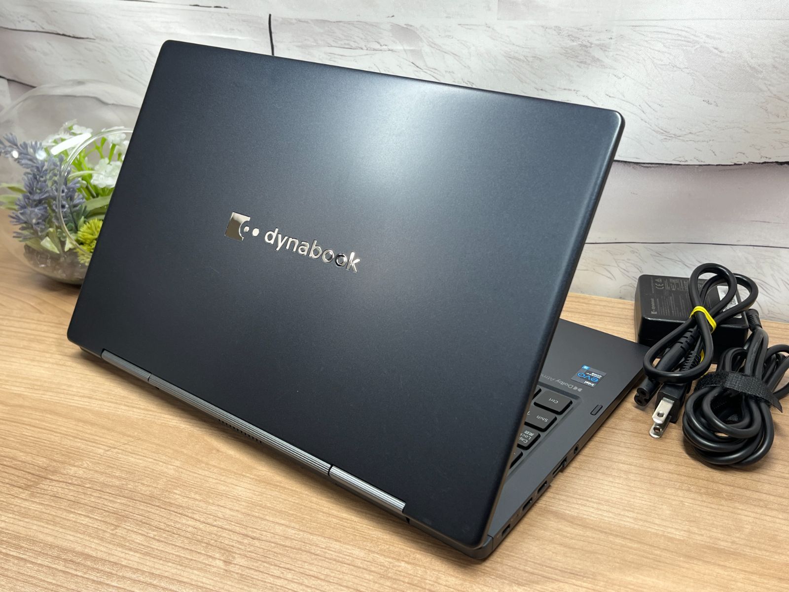 美品＞034 Dynabook V83/HS 16GB/SSD256 第11世代 office2024 ノート