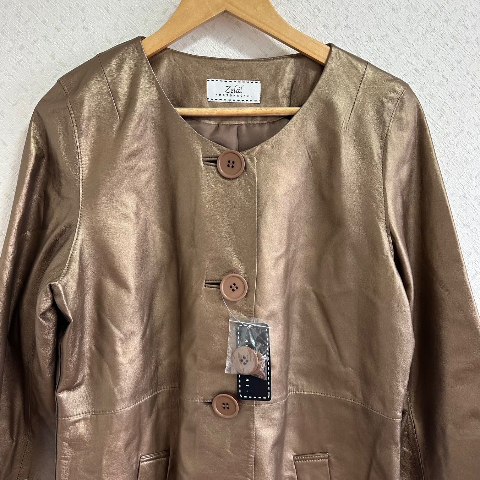 ZM1689 【美品タグ付き】Zelal MOTOMACHIゼラール レザーコート