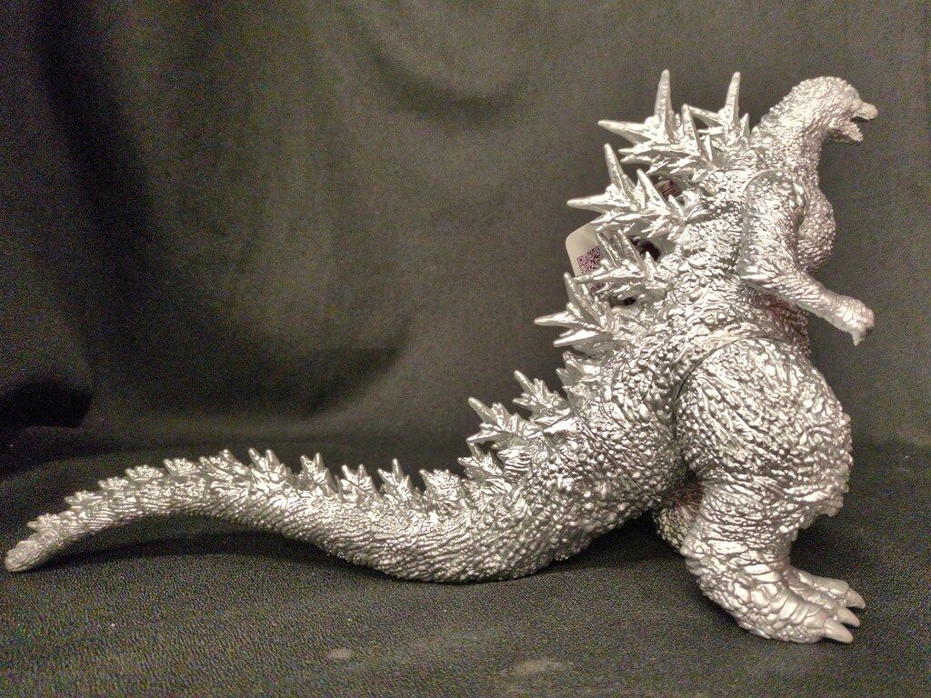 バンダイ ムービーモンスターシリーズ ゴジラ2023 シルバーver. - メルカリ