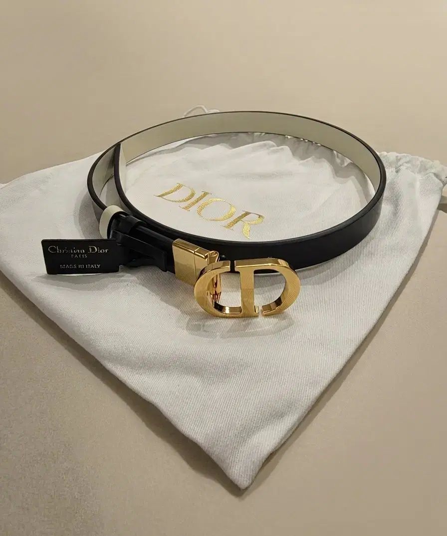 ディオール ベルト モンテーニュ 30 リバーシブル