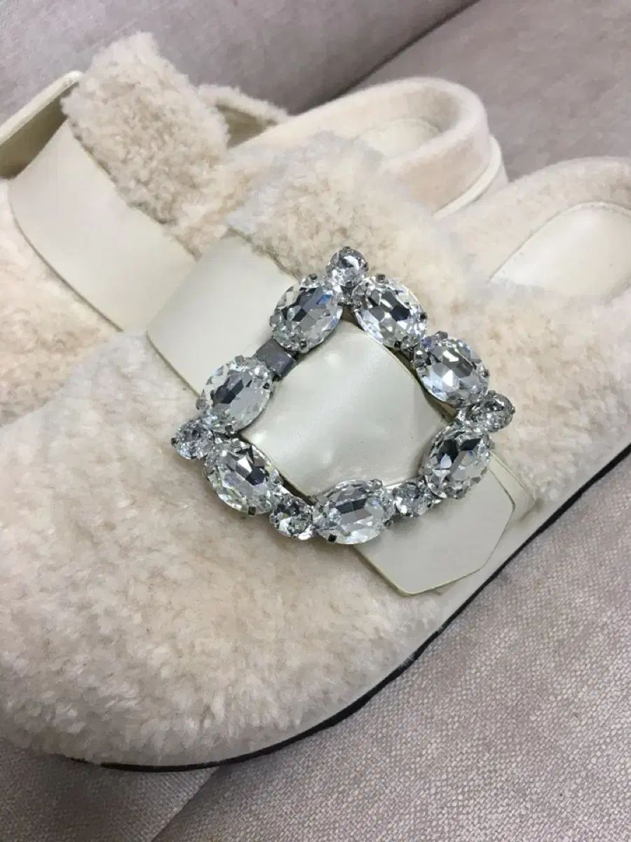 FW 22年 BONNIE アイビー シープスキン ミュール 245