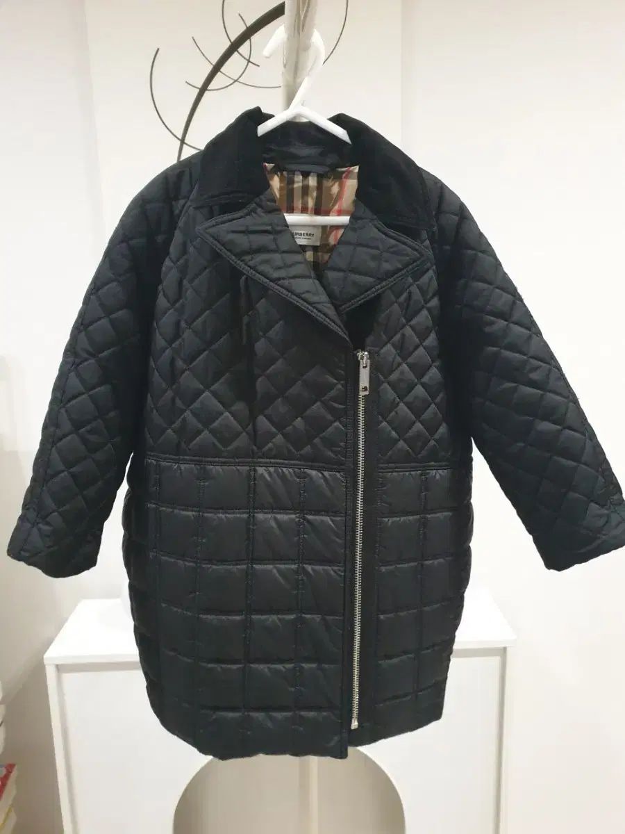 Burberry Kids バーバリーキッズ ダック ダウン キルティングジャケット