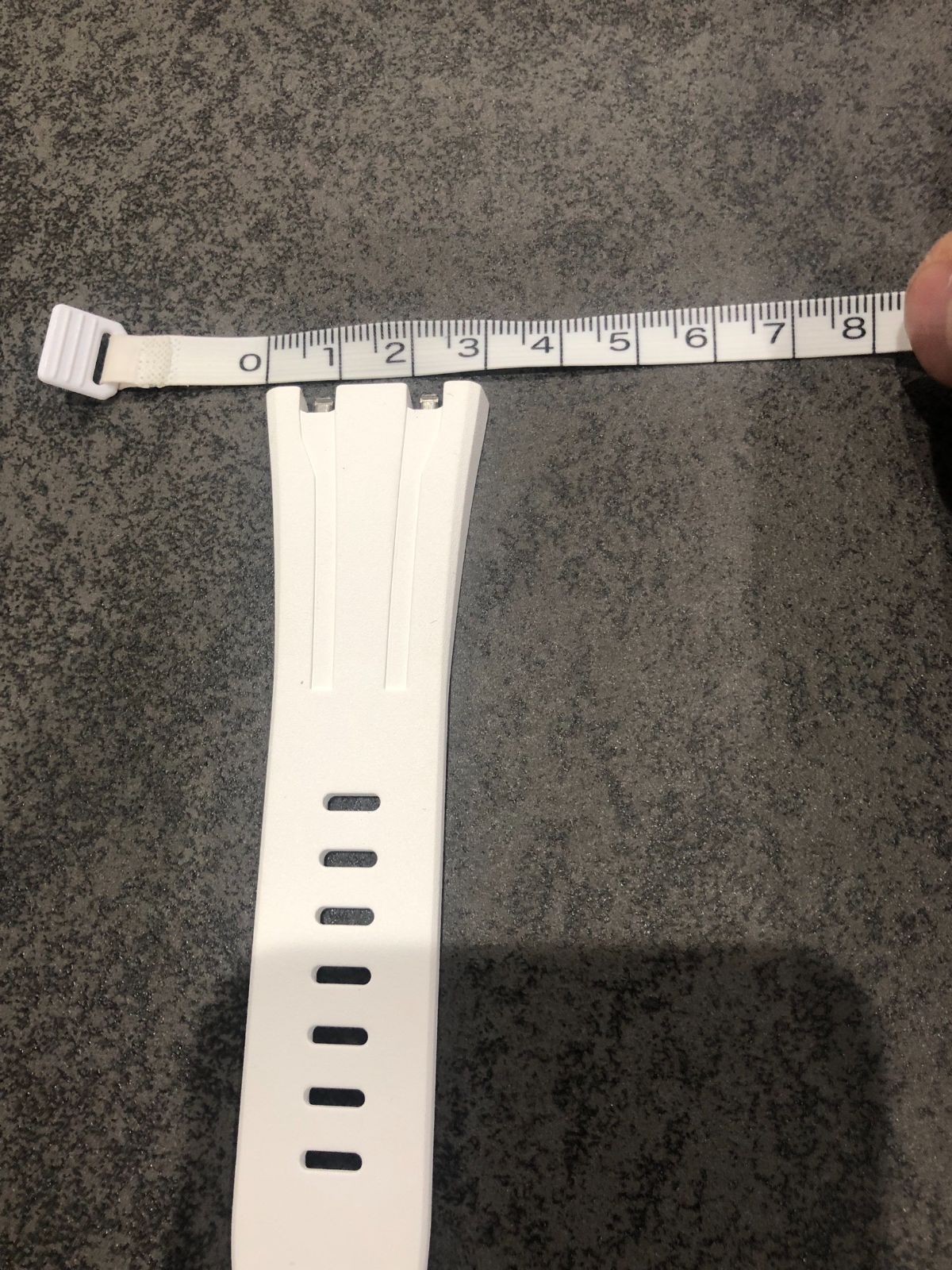  オーデマピゲ ロイヤルオークオフショア43 mm用 白ラバーベルト ラバーベルト 時計