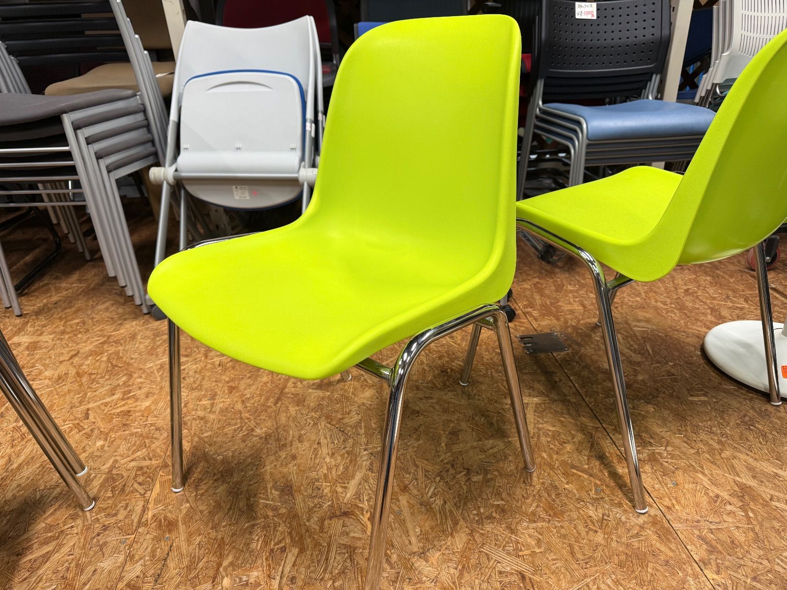 イタリア製 MOD ELENA スタッキングチェア 2脚セット - メルカリ