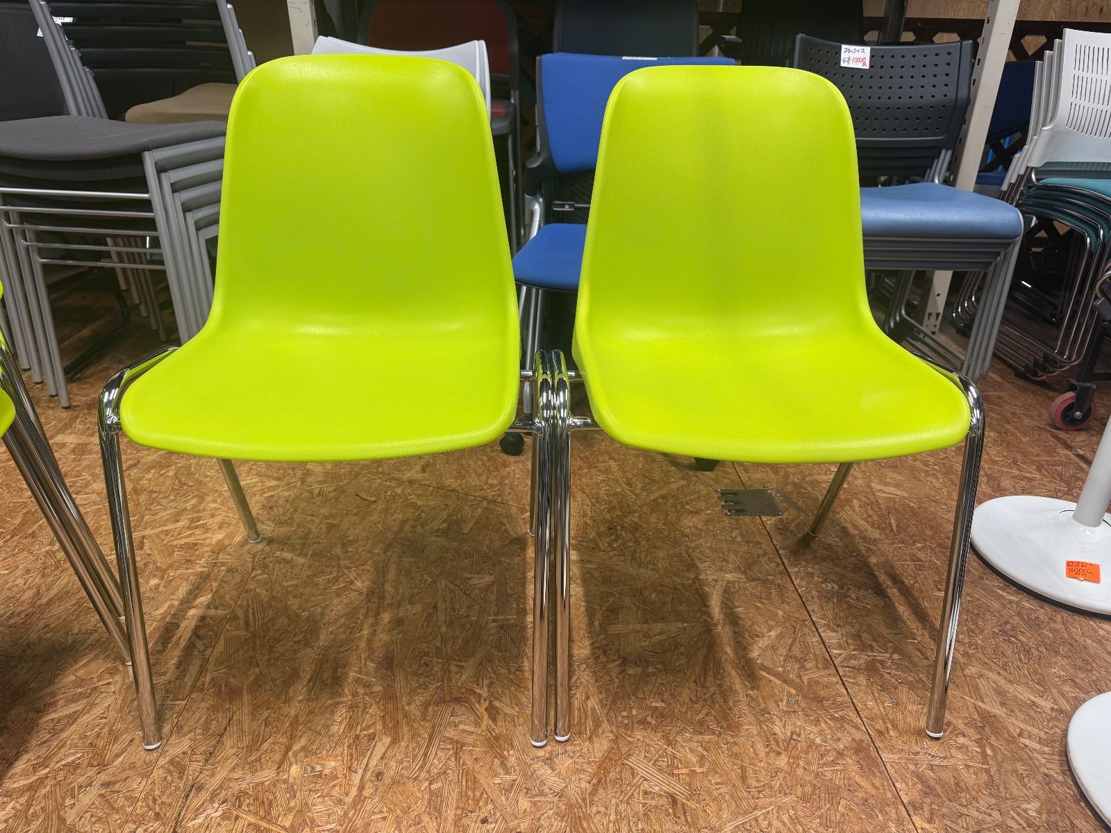 イタリア製 MOD ELENA スタッキングチェア 2脚セット - メルカリ