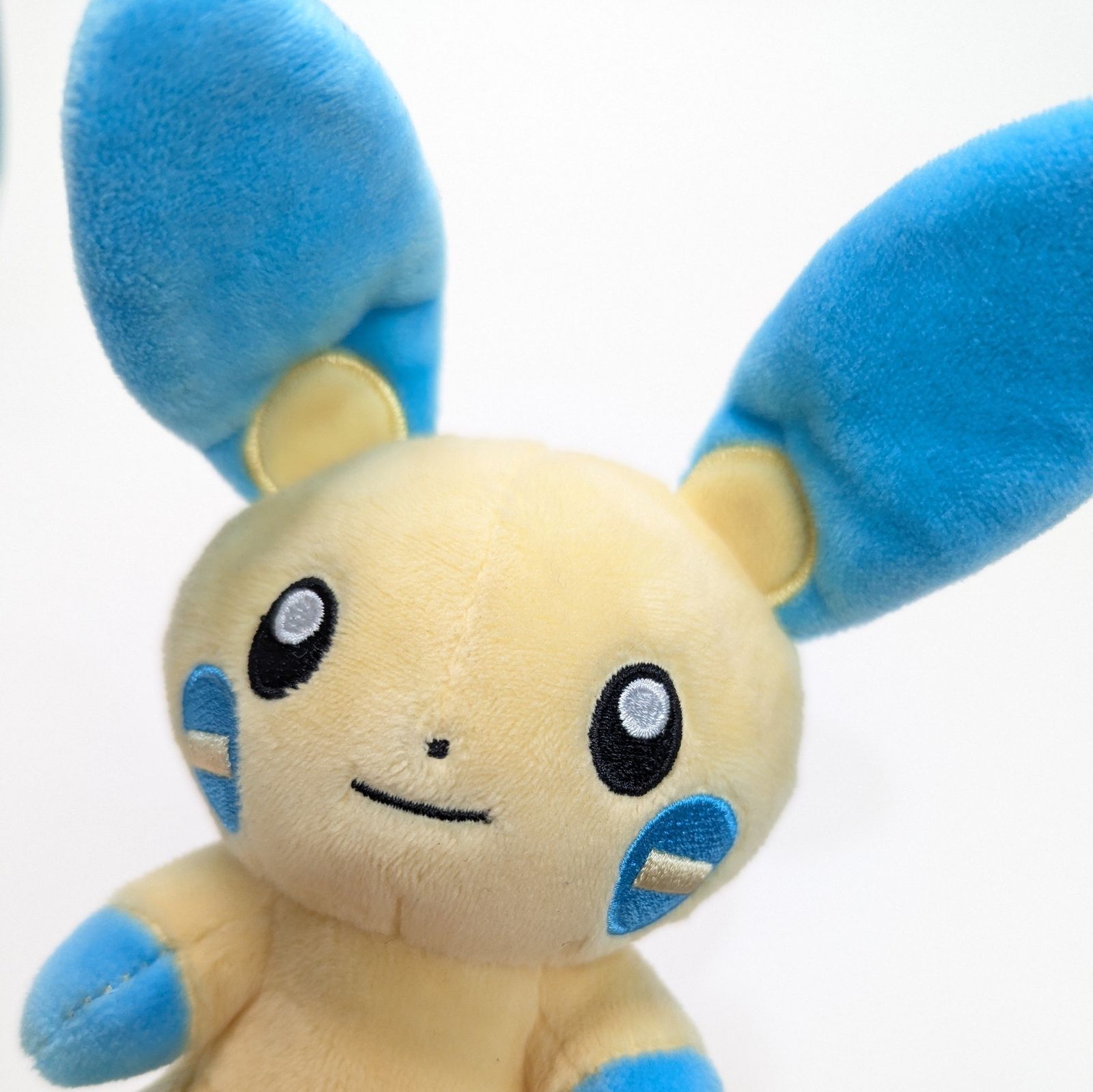 ポケモンfit プラスル マイナン ポケモンセンター ぬいぐるみ 2体