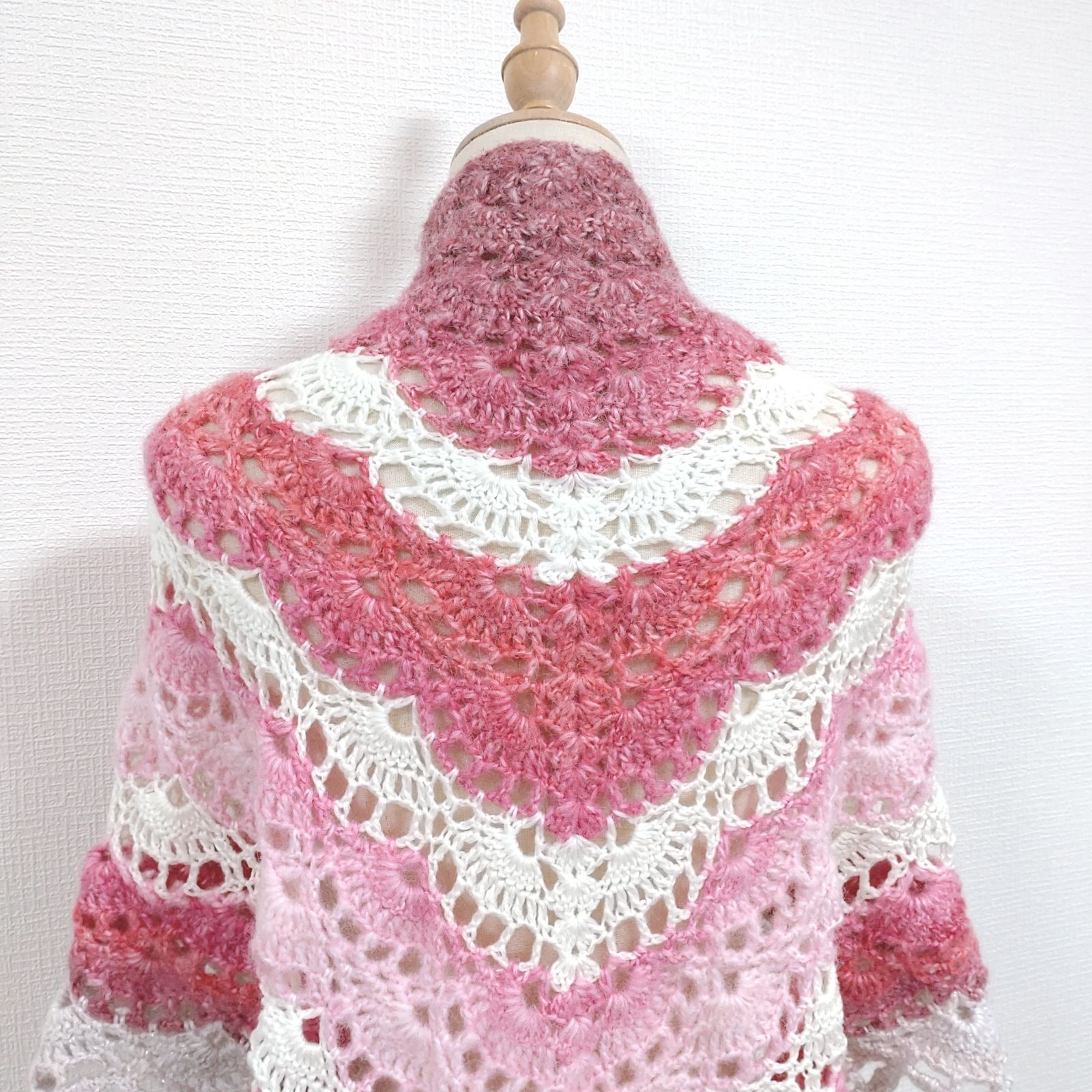 ストロベリーピンク