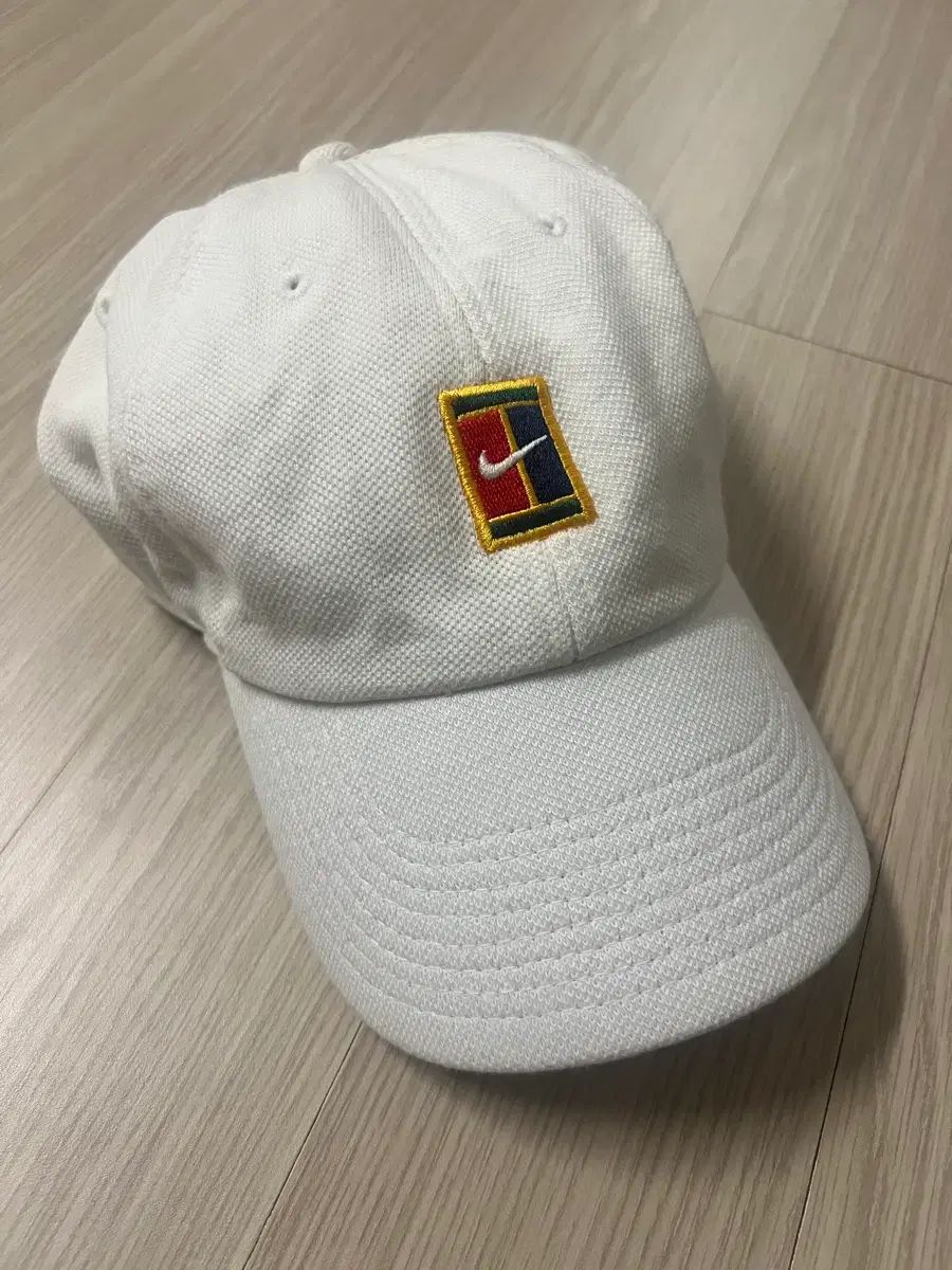 ナイキ コート ヘリテイジ 86 ロゴ テニス キャップ 白