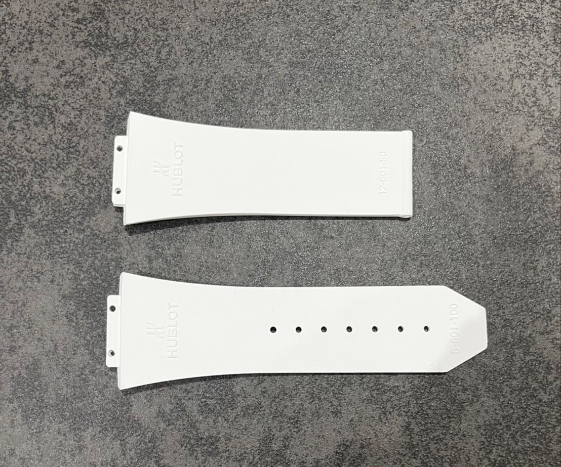 Hublot ホワイトラバーベルト 新品未使用品 純正 ウブロ スピリットオブビックバン 白ラバーベルト 未使用 - メルカリ