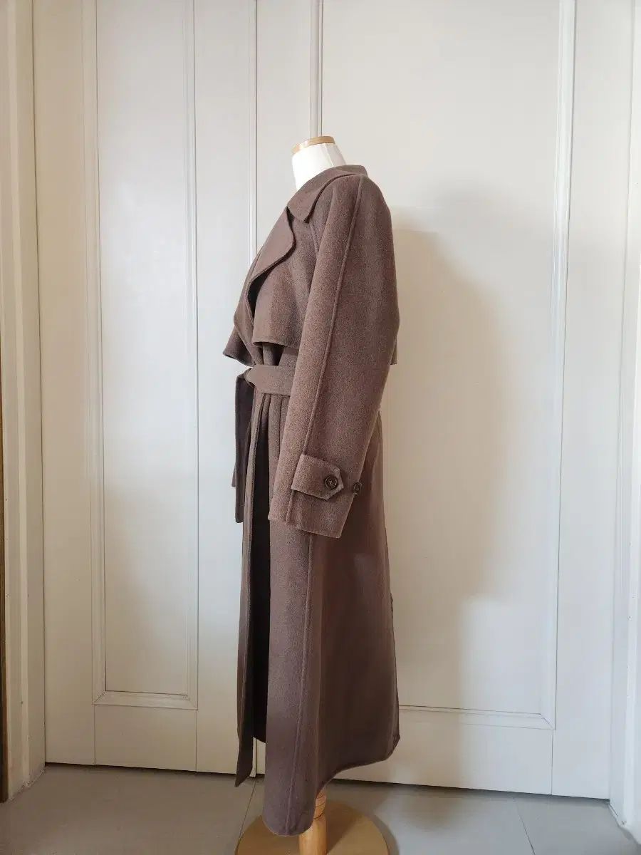 トレンチ型ハンドメイドコート