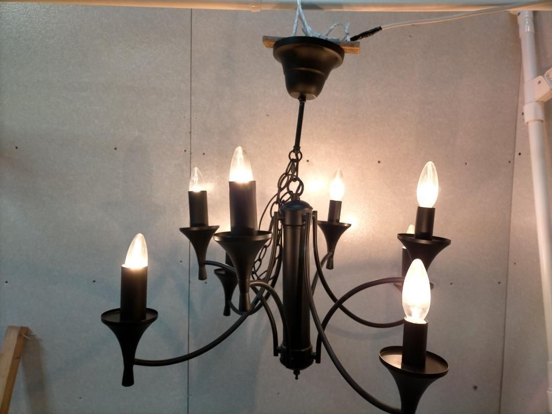 8灯 シンプル シャンデリア ペンダントライト ブラック 73043-