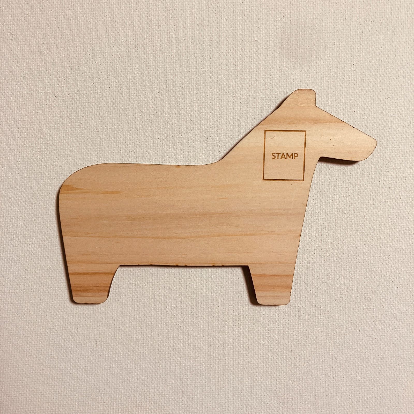 日本製】馬のハガキ 2026 年賀状 ヒノキ 馬 午 ハガキ 木製 はがき