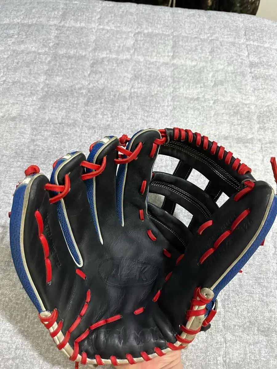 ウィルソン a2k ムーキー・ベッツ ゲームモデル 左投げ 出品 - メルカリ