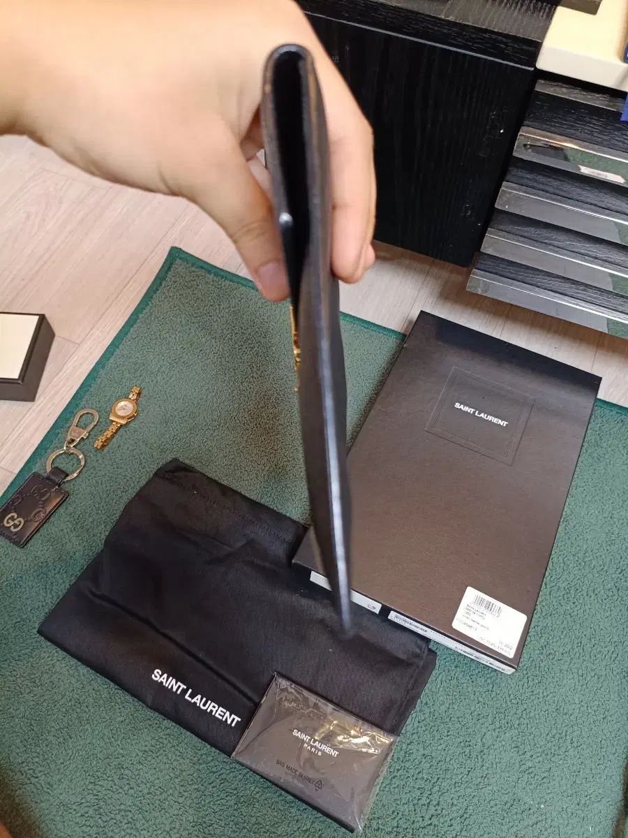  YVES SAINT LAURENT イヴ サンローラン アップタウン エンベロープ クラッチバッグ フルセット クラッチバッグ バッグ