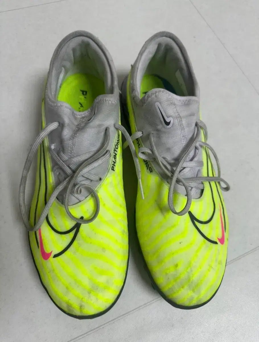 ナイキ リアクト ファントムGX プロ TF 270 mm