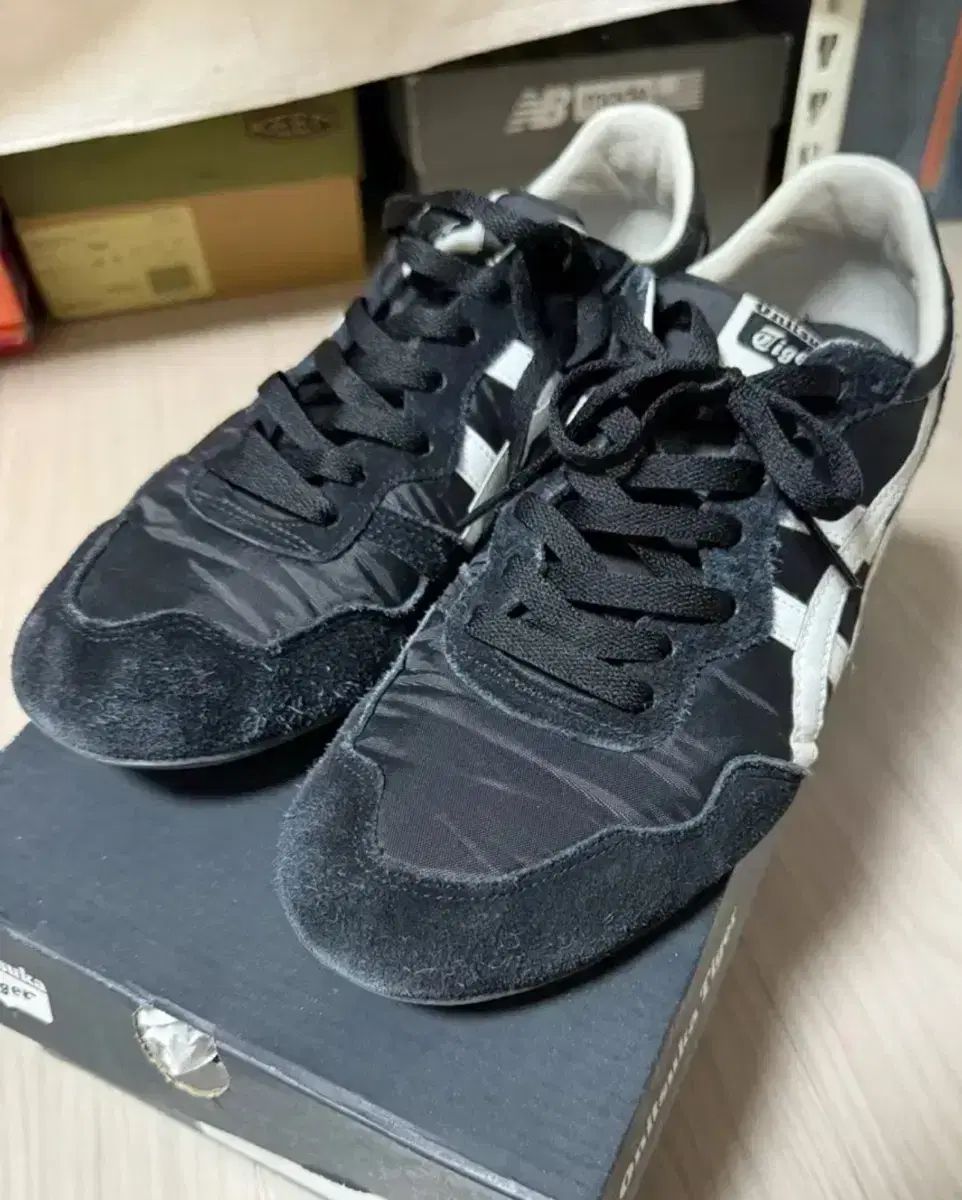 お膳⑦(松)⑅韓国 工場 お膳⑦(松)⑅韓国