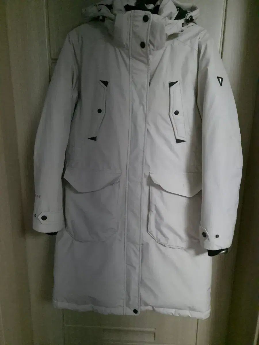 BLACK YAK ブラックヤク 엣지 エッジ レイ レディ ゴアテックス GORE TEX ダウン ジャケット