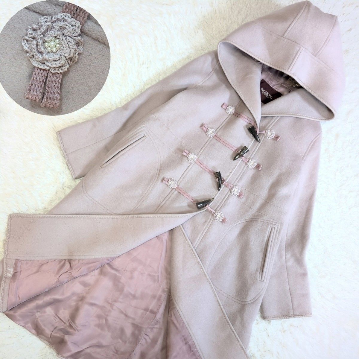 近年✨ インゲボルグ INGEBORG フーデッドダッフルコート 定価89,000円