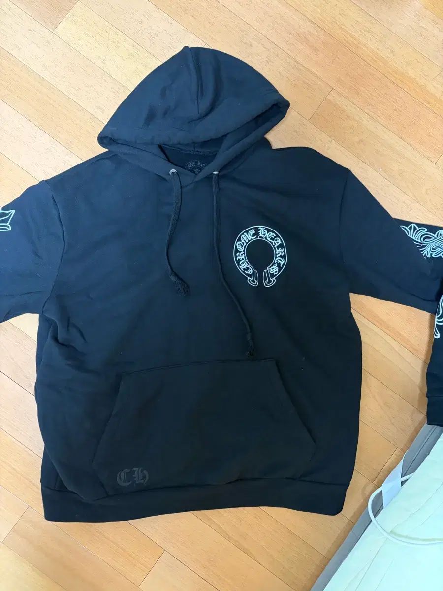 CHROME HEARTS クロムハーツ ホースシュー フーディー Tシャツ M