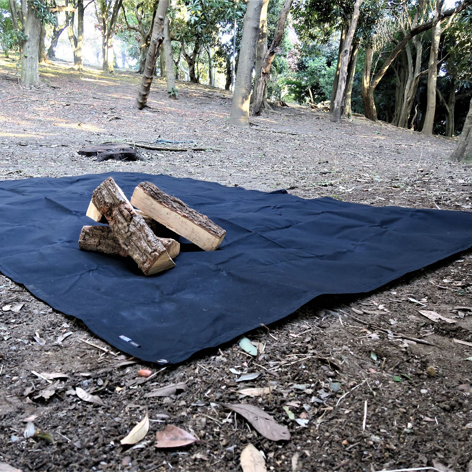 HOBI 日本製 三代目サバイブシート3 L グランドシート 軽上質帆布 撥水パラフィン加工 無骨でタフ 軽量 頑丈ハトメ オールブラック 黒 MADE IN JAPAN