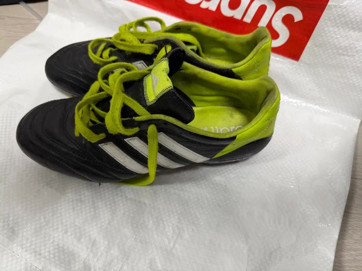 アディダス 11pro