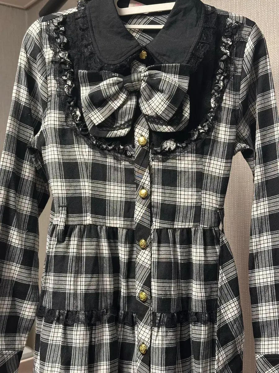 ララララ必須アイテムONE PIECE