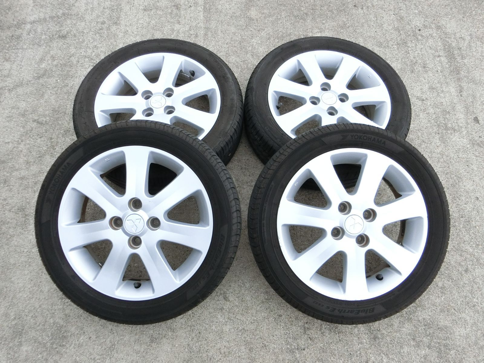 900 三菱 15インチ アルミホイール 4穴 4本セット 145 65 R 15 175 55 アイ HA 1 W 外し