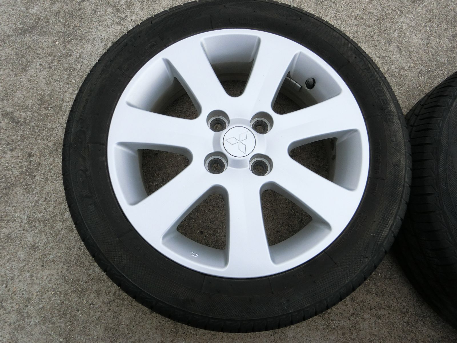 アルミホイール 4穴