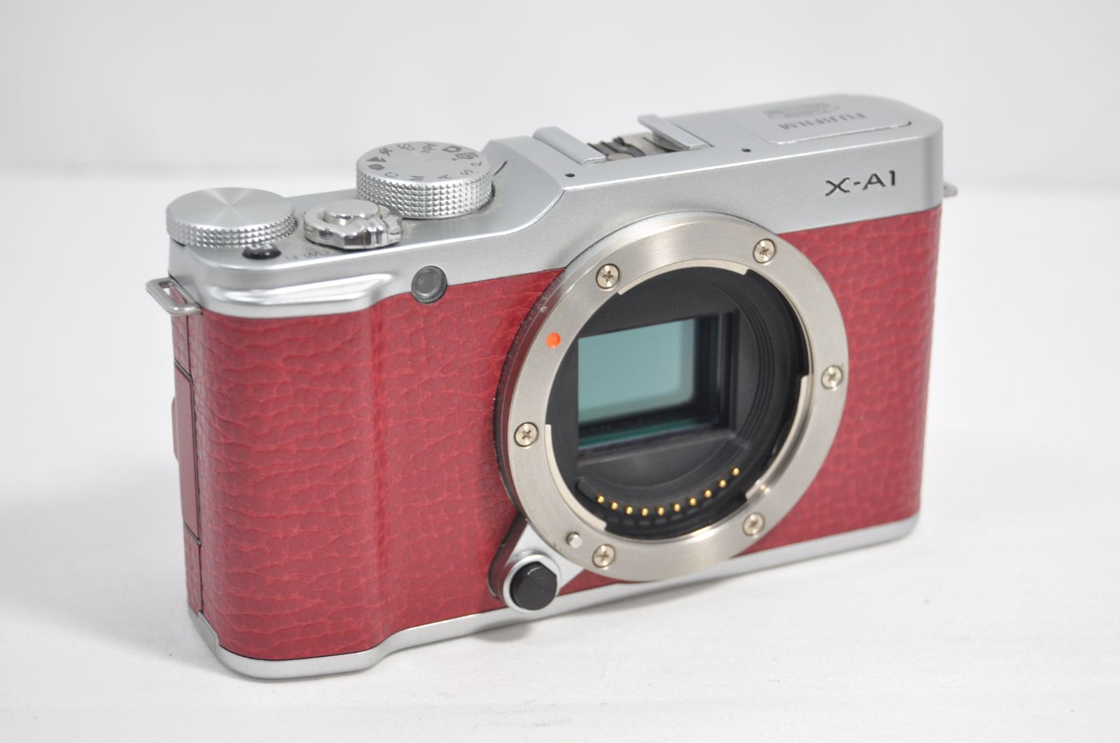 フジフイルム X A 1 ボディ レッド