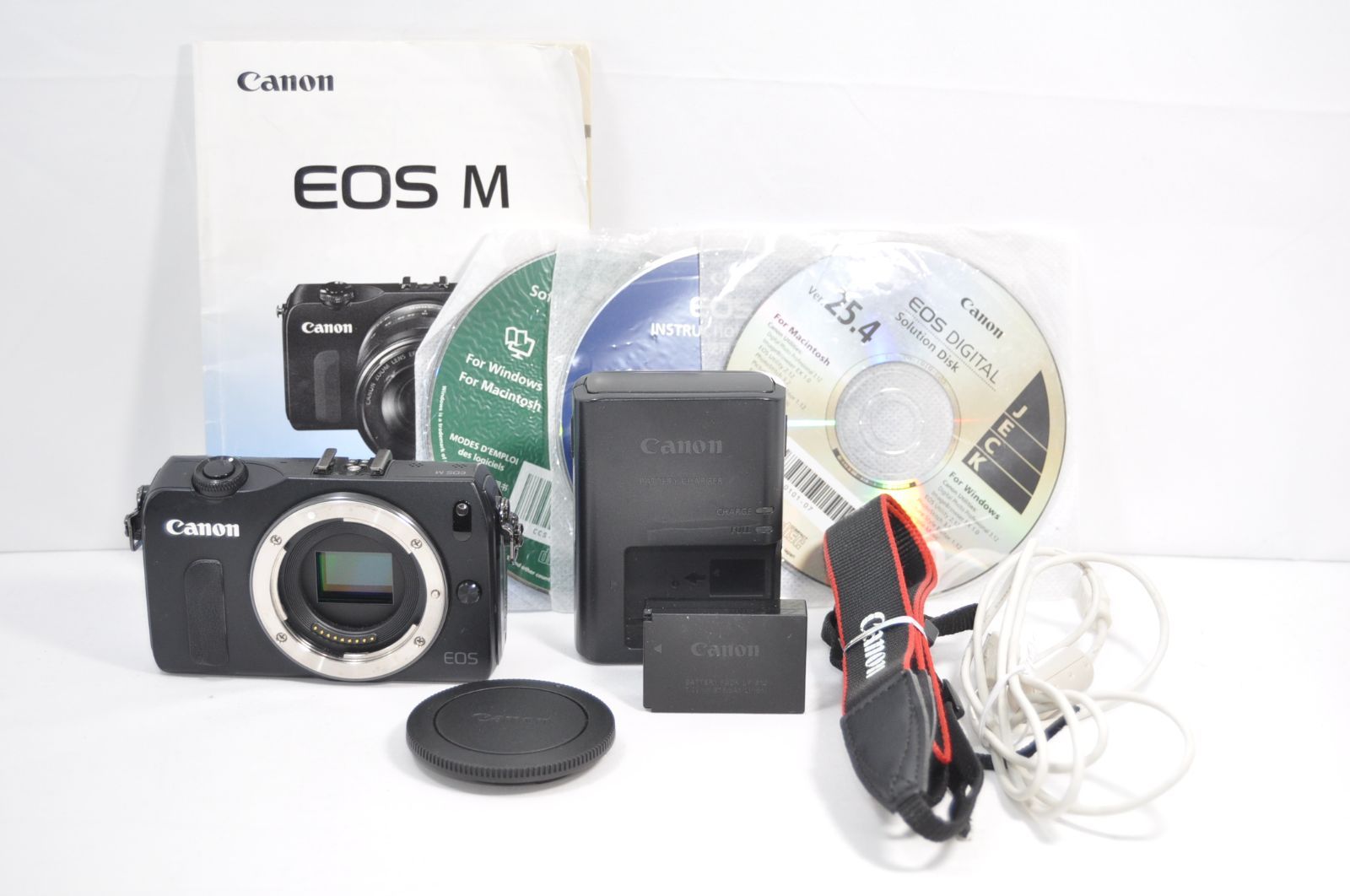 Canon キャノン EOS M ボディ ブラック